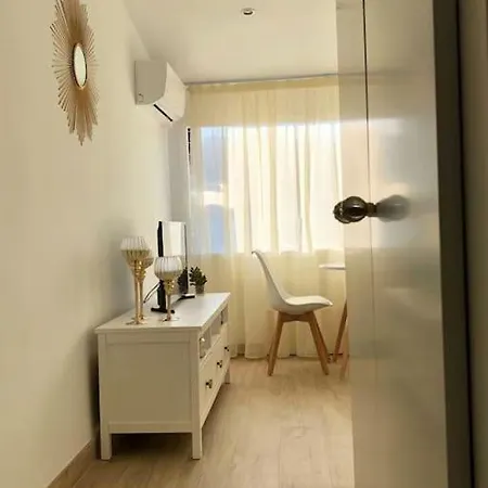 San Antonio - Estudio En La Playa De La Carihuela