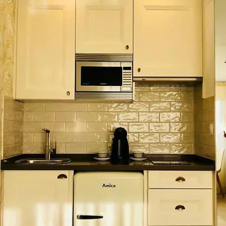 San Antonio - Estudio En La Playa De La Carihuela *