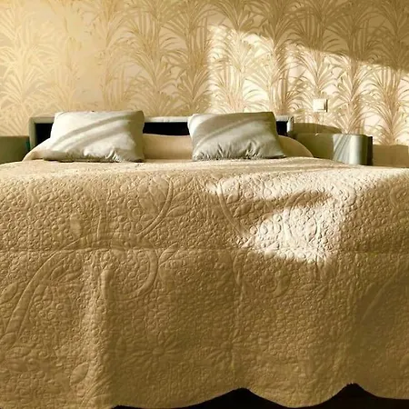 San Antonio - Estudio En La Playa De La Carihuela *