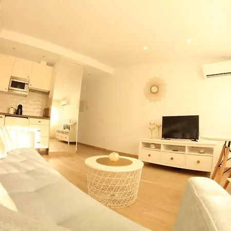 San Antonio - Estudio En La Playa De La Carihuela * Торремолинос